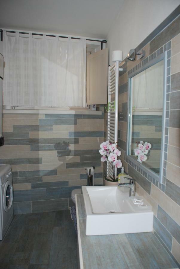 Casa Anita Apartment ลีโมเนซุลการ์ดา ภายนอก รูปภาพ